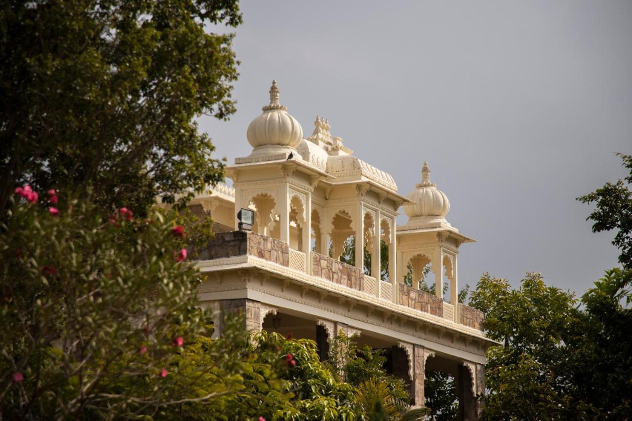 The Udaibagh Hotel Udaipur Buitenkant foto